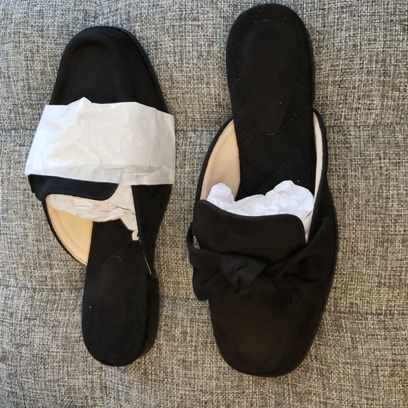 Coutgo Black Bow Knot Square Closed Toe Quilted Faux Suede Flat Mules Size 5.5 - Picture 4 of 9